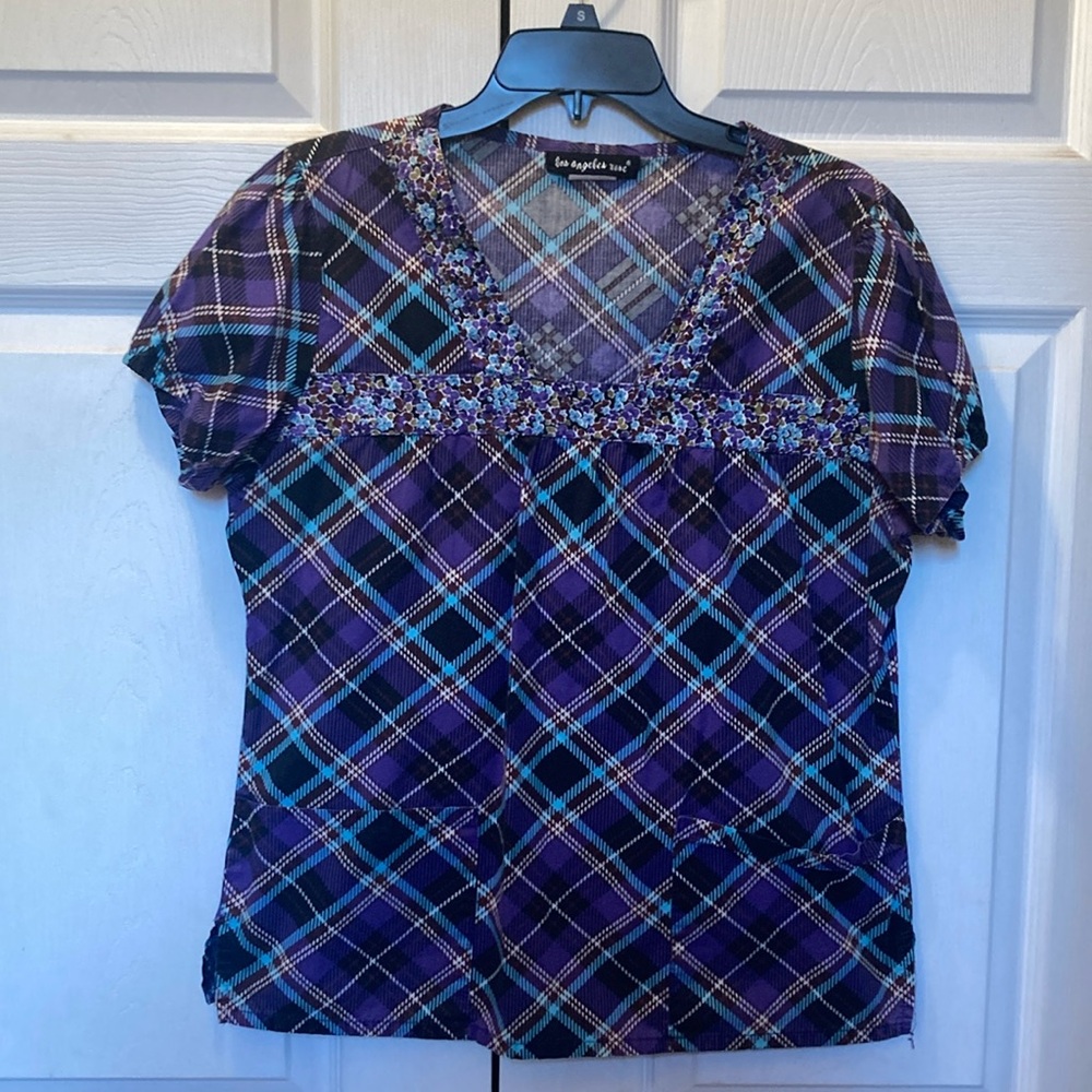 Purple and turquoise scrub top, size Small.  los Angeles Rose design